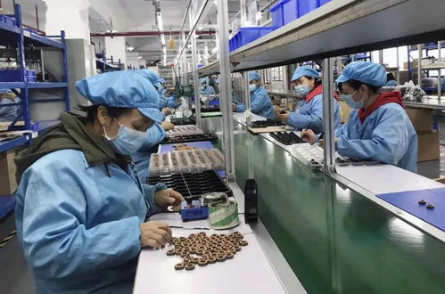 五一，致敬最美勞動者 智能化清潔機械與設備的革新力量